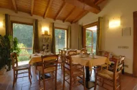 Lebbiano Residence Hotels in Ginestra