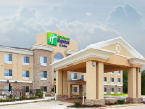 Holiday Inn Express & Suites CARTHAGE by IHG Hotels in Panola County
