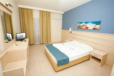 Aska Bayview Resort Hotel