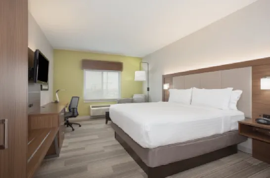 Holiday Inn Express & Suites AMARILLO by IHG Hotels near Austin Park