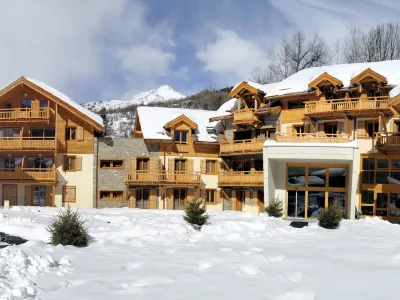 L'Adret Hotels near SCV - Ski area