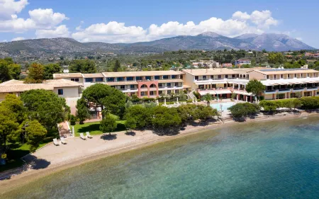 Negroponte Resort Eretria Отели в г. Xirovrisi