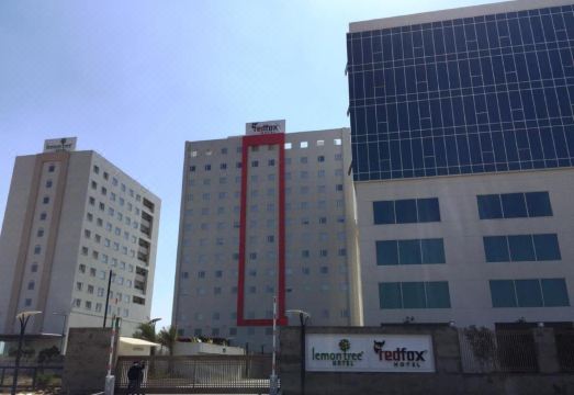 Lemon Tree Hotel Sector 60 Gurugram Hotel Overview