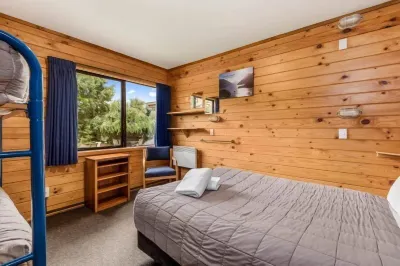 Altamont Lodge Hotel di 