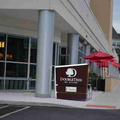 DoubleTree by Hilton Reading Hotel Exterior