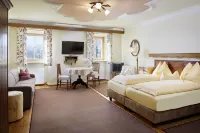 Pension Oberbräu Hôtels à : Hollersbach im Pinzgau
