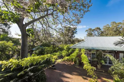Guildford River Retreat Hotels in Caversham