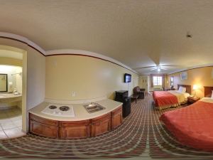 Deluxe Inn and Suites