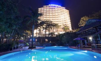 Sai Gon Ha Long Hotel