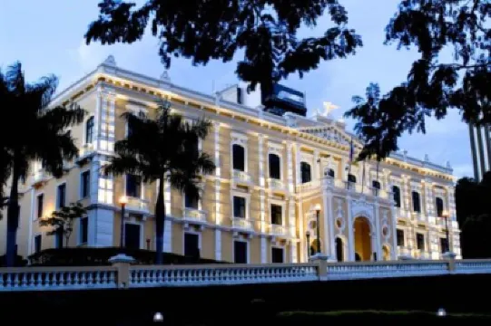 Edificio Londres 201 Hotels in 