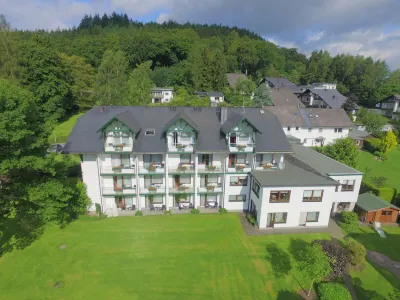 Hotel & Ferienappartements Edelweiss Hotels in Hildfeld