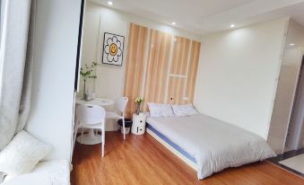 Liuli Home Apartment (Cedar Road)