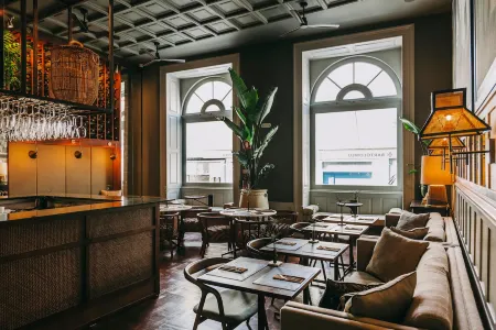 Torel 1884 Suites & Apartments Отели рядом с достопримечательностью «Jardim do Infante Dom Henrique»