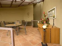 Out of Bounds Boutique Hotel Hotels in Santa Ana
