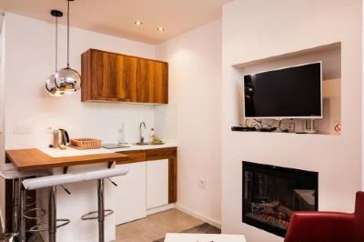 Studio Apartment Snow White Apartments Photo