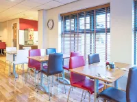Travelodge Glasgow Airport Hotels in Renfrew