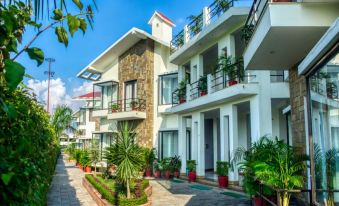 Corbett Solitaire - Housity