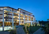 Hotel Santika Premiere Beach Resort Belitung Hotels in Keciput