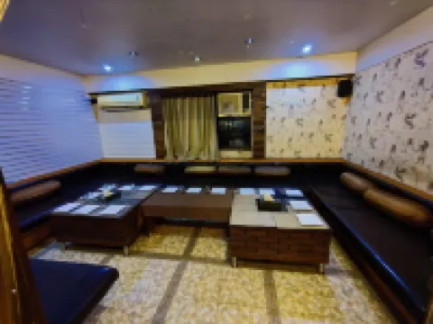 Hotel Praveen International Hotels in Ulhasnagar