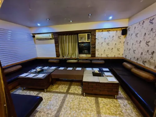 Hotel Praveen International Hotels in Ulhasnagar