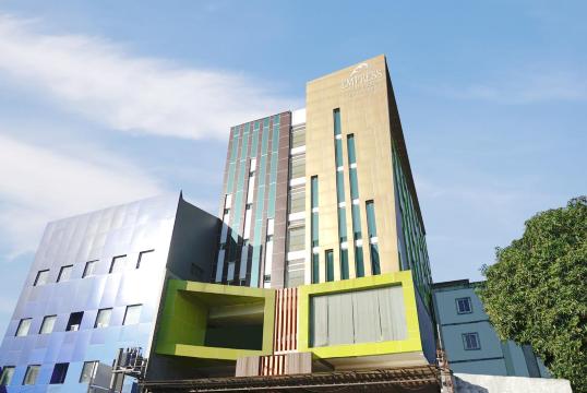Empress Hotel Makassar City Center by Life Hotels in Ujung Pandang