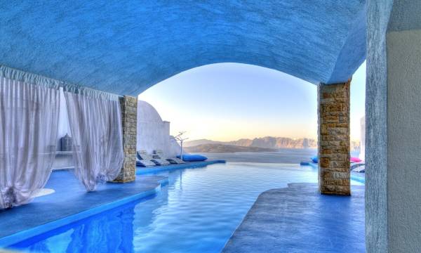 Astarte Suites