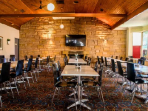 ライラック シティ モーター イン & ステーキハウス ゴールバーンのホテル