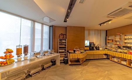 Hotel Koncept Residence - Housity
