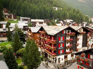 Tradition Julen Hotel