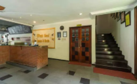 D'Fresh Hotel & Resto Manage by Ascent Malang