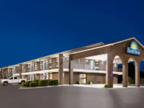 Days Inn by Wyndham Demopolis Hotels in Demopolis