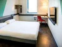 Hôtel ibis budget Archamps Porte de Genève Hôtels à : Saint-Julien-en-Genevois