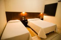Mediterrâneo Park Hotel Hotels in Três Lagoas