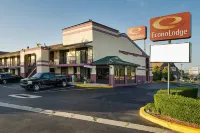 Travel Inn New Castle Airport