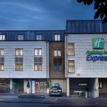 Holiday Inn Express WINDSOR by IHG Отели рядом с достопримечательностью «Dramatica»