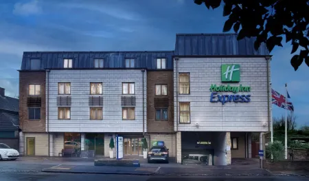 Holiday Inn Express Windsor Отели в г. Виндзор