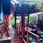 Rumah Kayu Huize Van Mink Hotels in Jatiasih