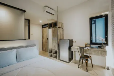 Dparagon Perumnas Hotels in Condongcatur