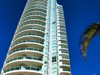 Pacific Views Resort Hoteles cerca de Sea World