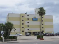 Days Inn by Wyndham Daytona Oceanfront Hotels in Daytona Beach Shores
