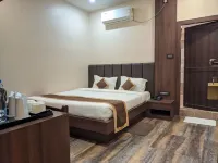 Hotel Relax - Nagaon