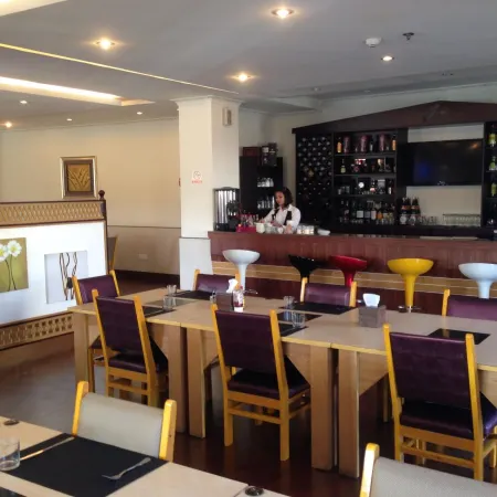 Grand Hoyah Hotel
