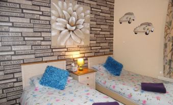 Kirk Lea Guest House