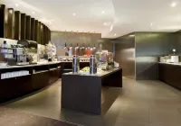 Hotel Grand Chancellor Townsville - breakfast