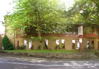 The Gibside Hotel Hotels in Tantobie