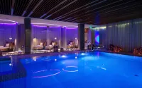 Doubletree by Hilton Moscow - Marina - Pools