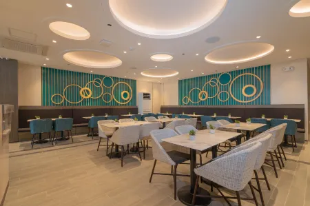 Bayfront Hotel Cebu Capitol Site Отели рядом с достопримечательностью «Беверли Вью Эвентс Павилион»