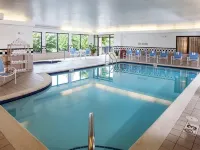 波託馬克米爾斯 - 伍德布里奇希爾頓歡朋酒店 - 停車場