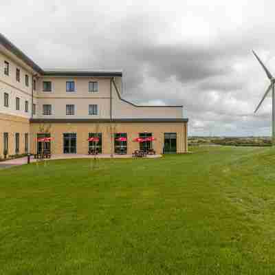 Holiday Inn Express Bodmin - Victoria Junction Hotel Exterior