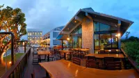 Meen Boutique Hotel Hotels in Laem Sing